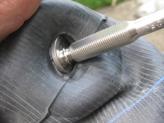 metal stem 14