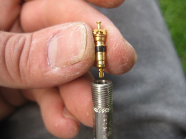 metal stem 20