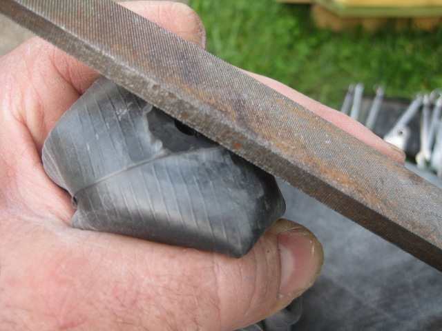 metal stem 9
